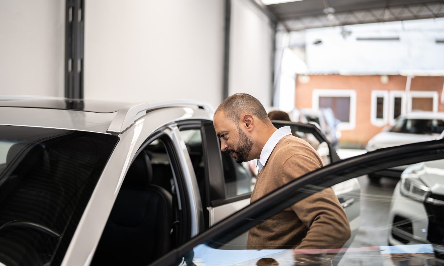 Researching and Finding the Right Used Car in Houston