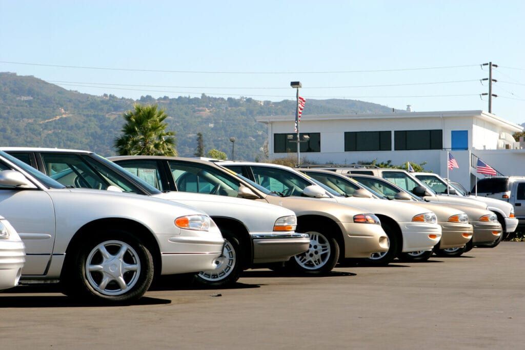 A Guide to Buying and Selling Used Cars in Houston