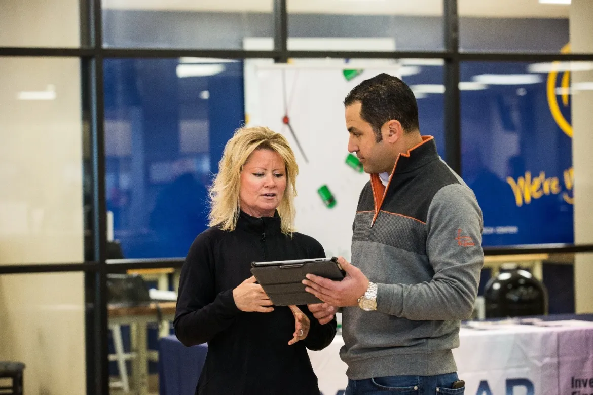 How Dealer Auto Auctions Work: A Beginner’s Guide to Great Deals