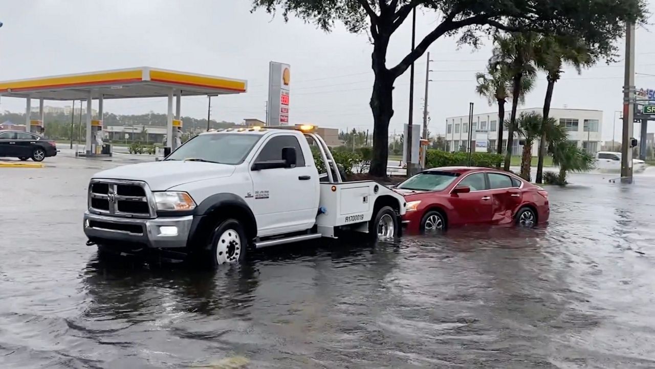 Examining Flood-Damaged Salvage Vehicles