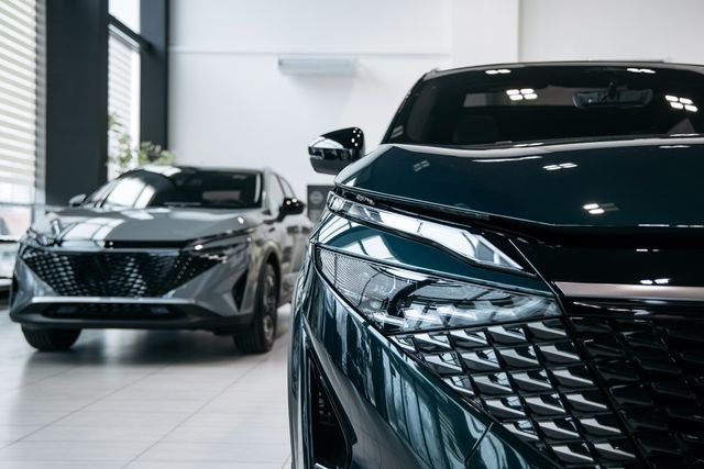 Dealer Principal: Role, Responsibilities, and How to Succeed in the Auto Business