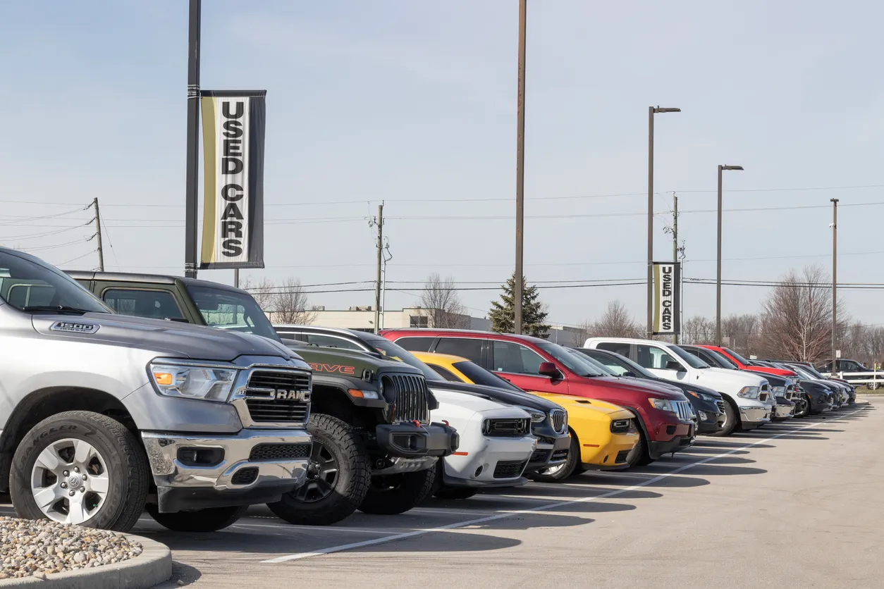 A Step-by-Step Guide on How to Buy a Salvage Car in Houston, Texas