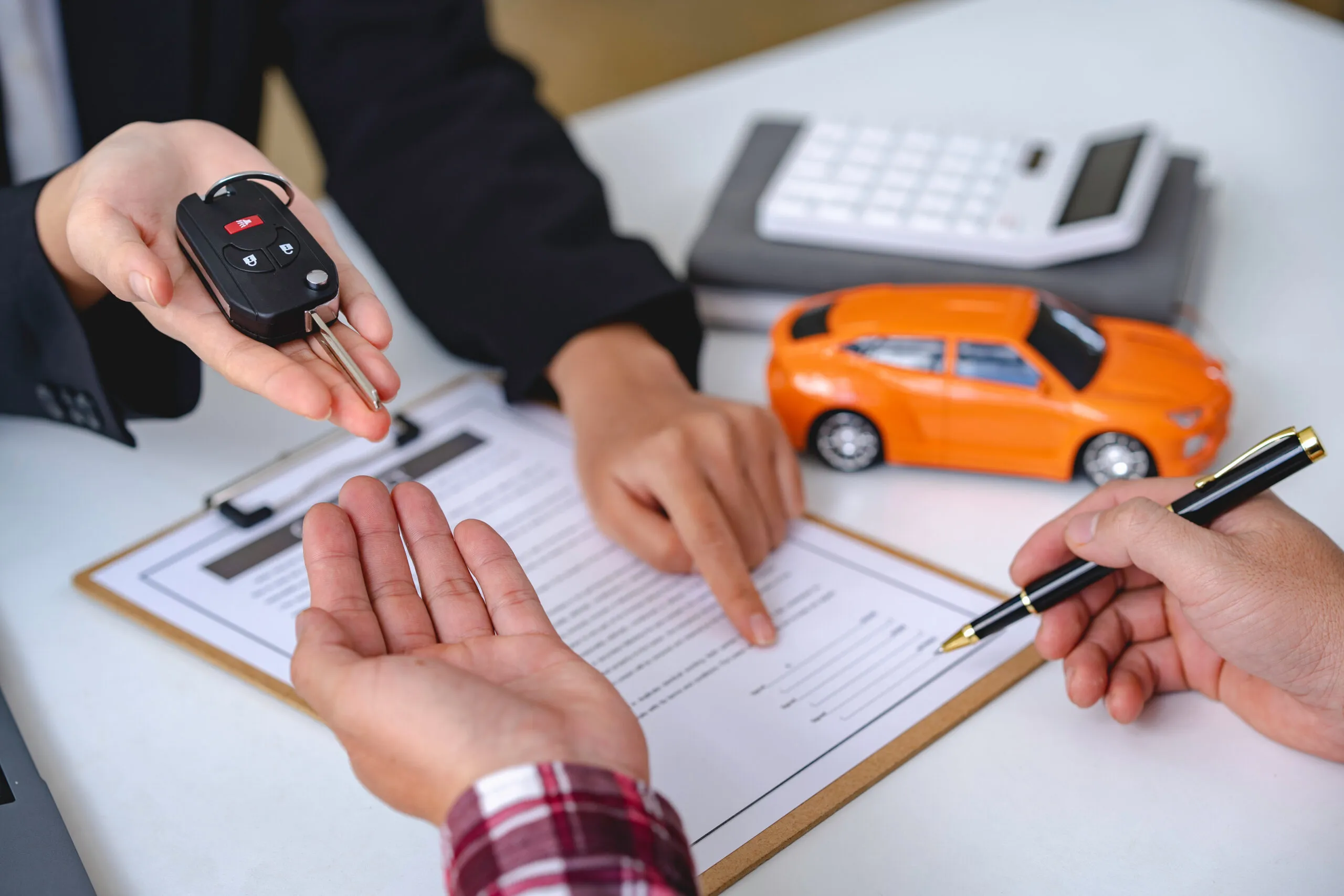 5 Must-Visit Sites Before Buying a Used Car